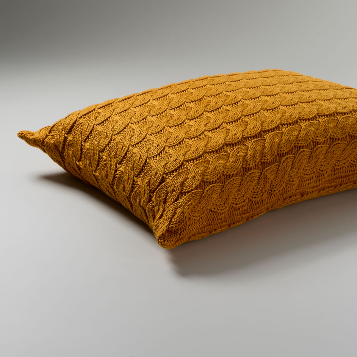 Porta Travesseiro Tricot Twist 001.jpg